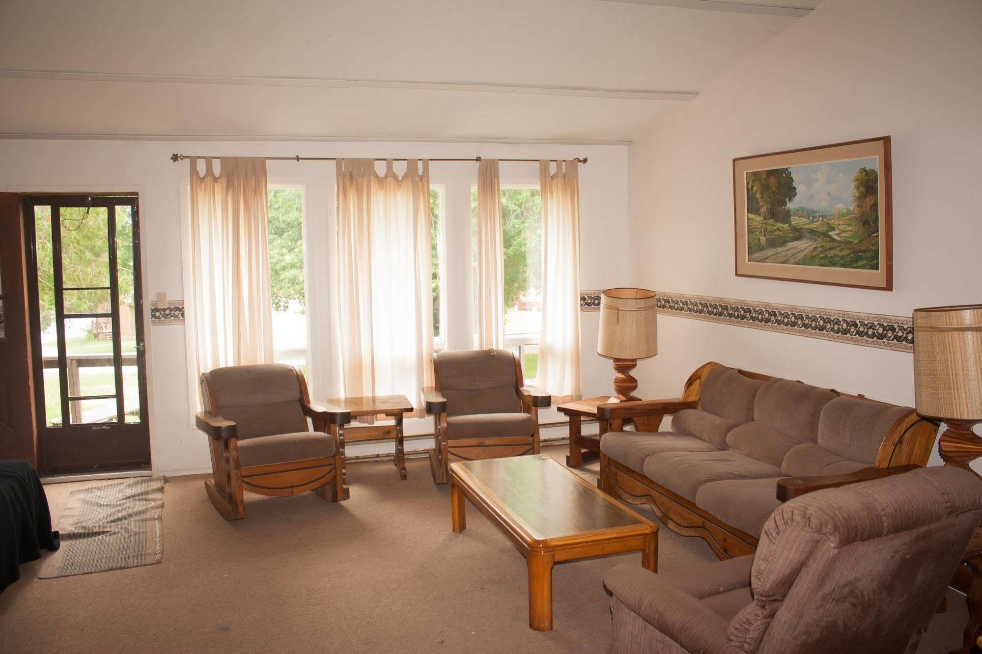 Lake Dalrymple Resort Lagoon City Zewnętrze zdjęcie