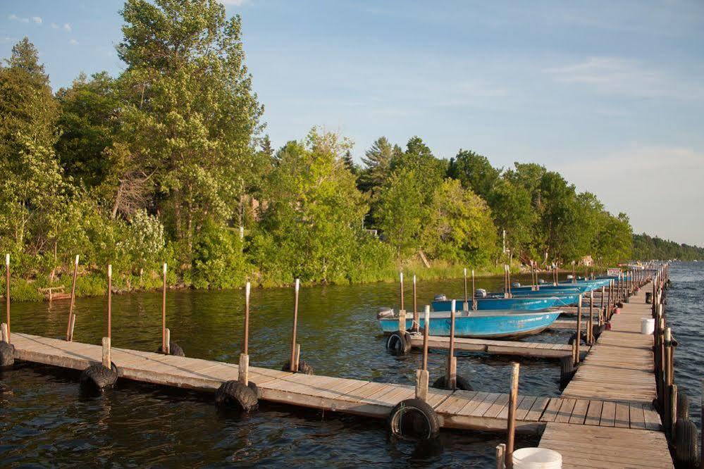 Lake Dalrymple Resort Lagoon City Zewnętrze zdjęcie